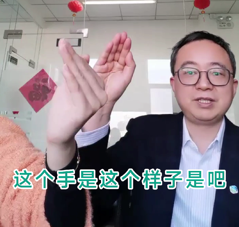 老年人感染新冠，不建議吃止咳藥！